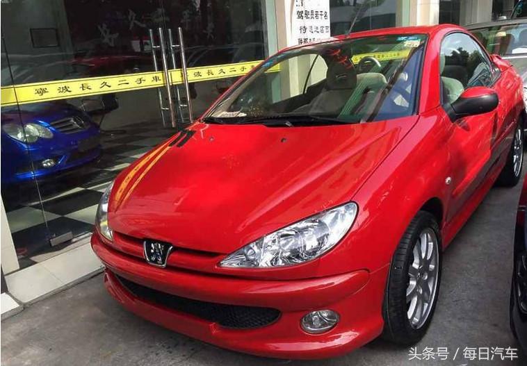 小伙买车给女朋友却分手了,小伙买跑车女友酝酿离开