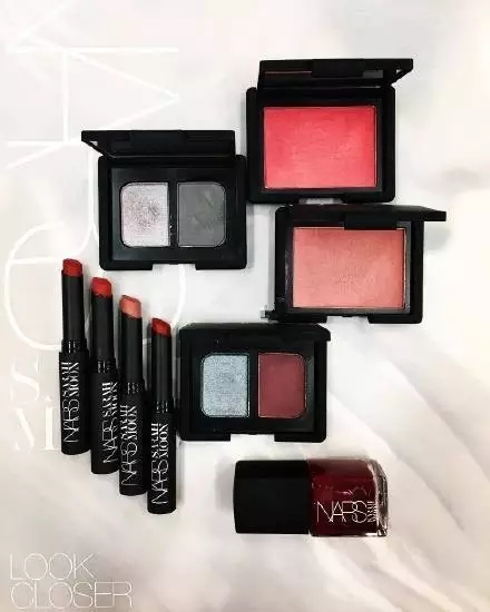 圣诞限量就是用来犒劳辛苦了一年的自己的