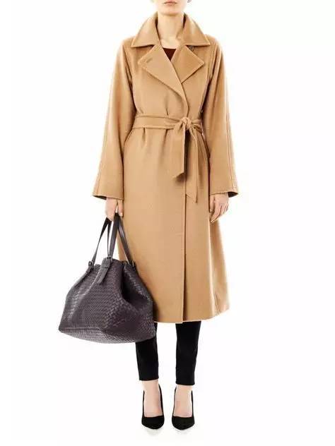 baby杨幂走秀,杨幂baby同框滑雪