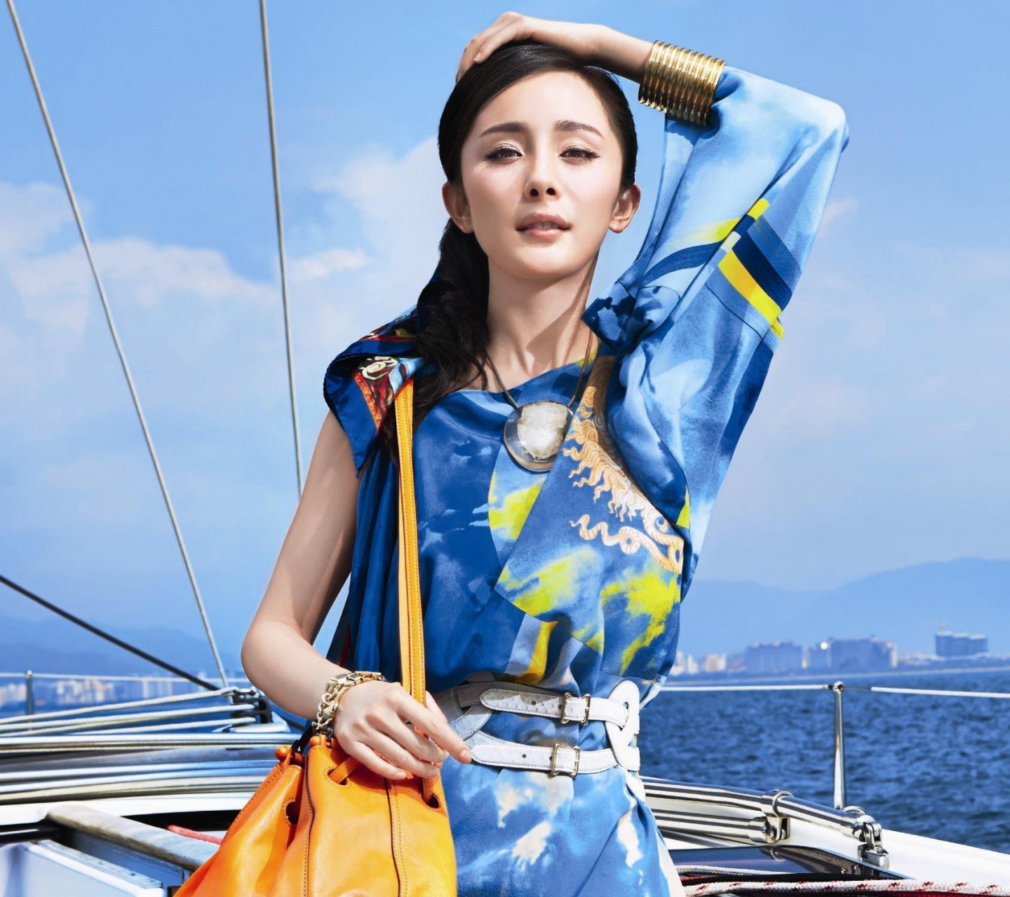 马尾都是明星范儿，又到头发起电时，你怎么办？