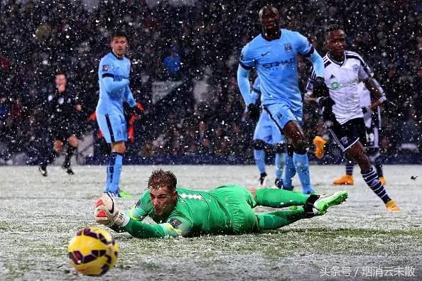 男人喜欢踢足球,是男人就要踢足球