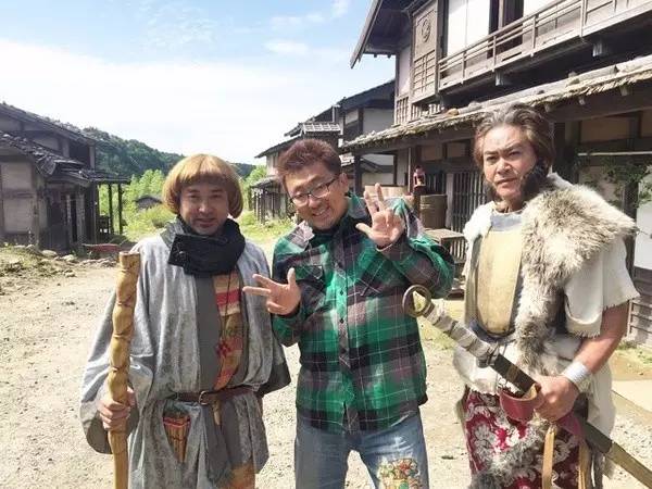 追这剧的都得了什么病，不看就直接给五颗星