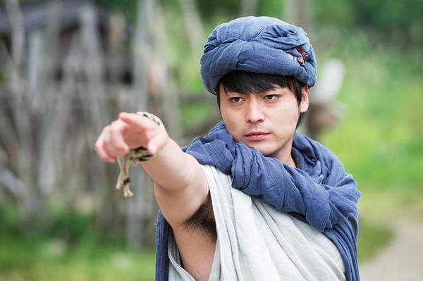 追这剧的都得了什么病，不看就直接给五颗星