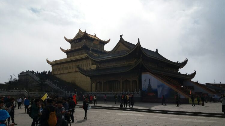 四大佛教名山四川峨眉山介绍,峨眉山