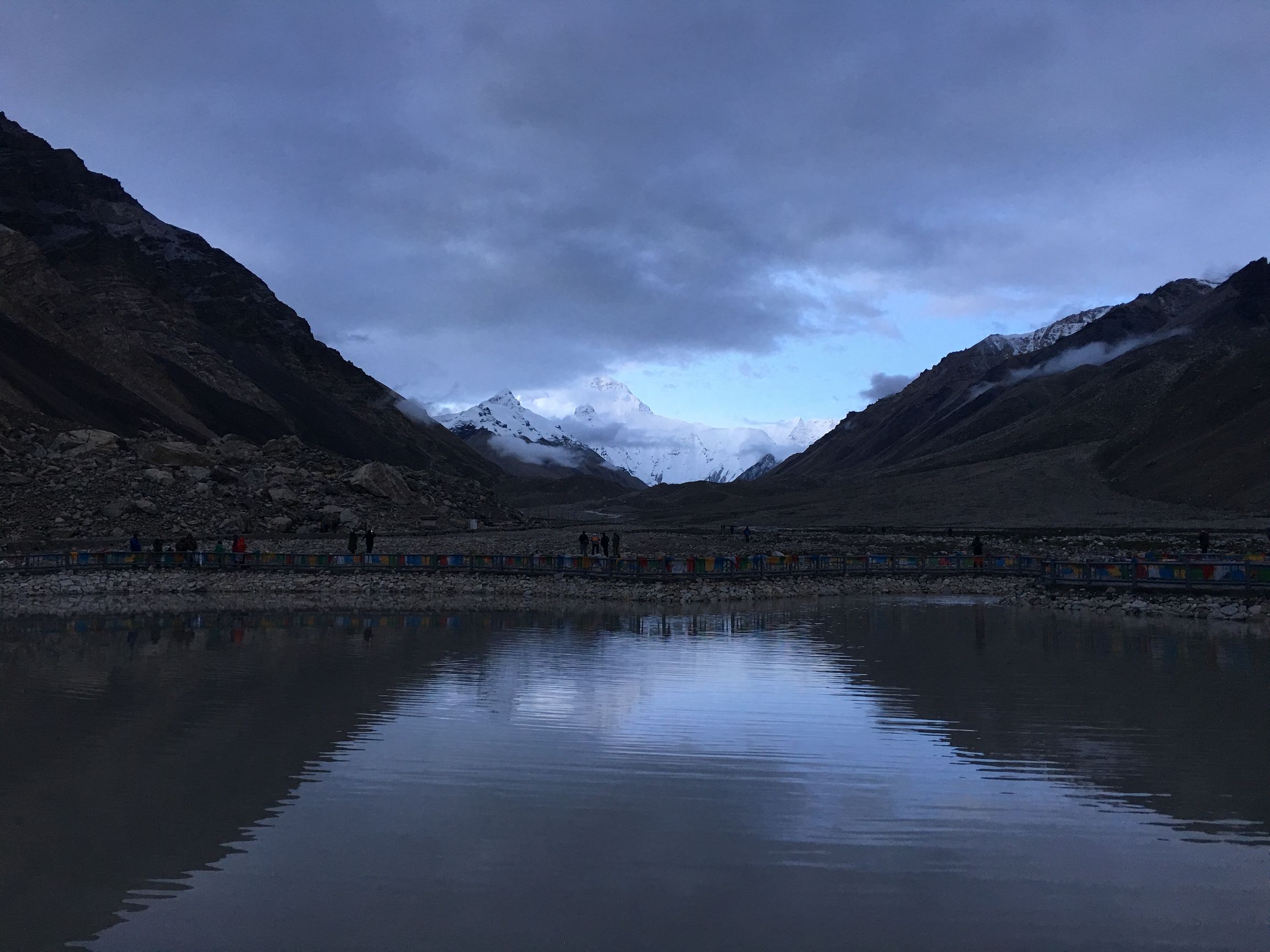 目前最难爬的山峰珠穆朗玛峰,什么山脉有世界最高峰珠穆朗玛峰