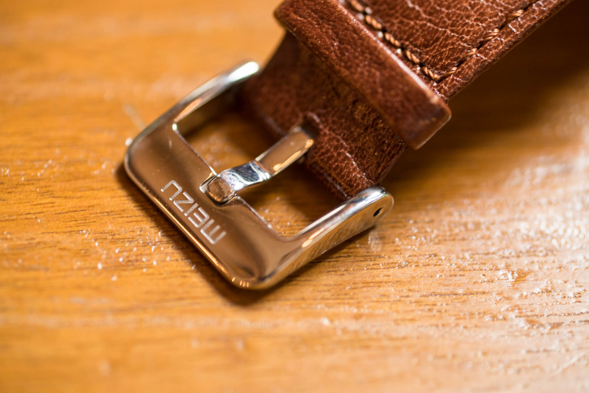 魅族轻智能手表与米家石英表,魅族mix轻智能手表