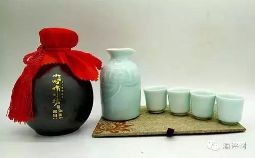 小炉酱酒是什么酒,小炉酱