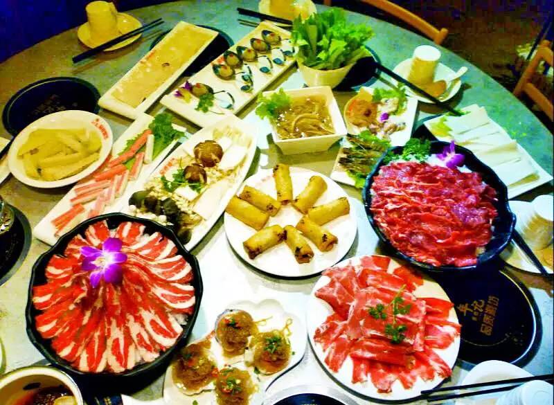 鲍鱼大虾海鲜火锅,一虾一蟹49元海鲜自助火锅