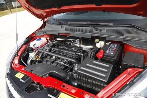 高性价比自主车,性价比高三厢车