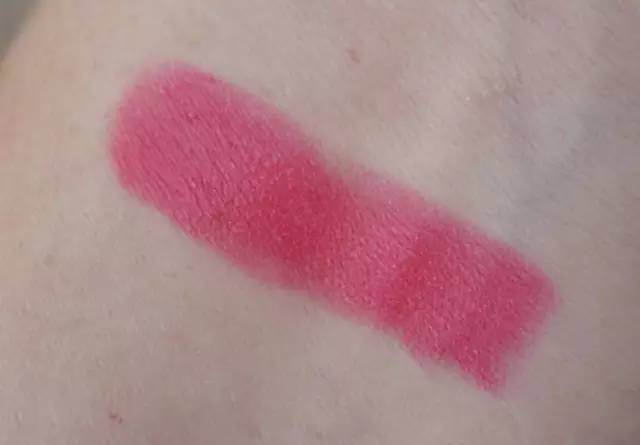 香奈儿口红三支套装试色,看了又看银珠的口红