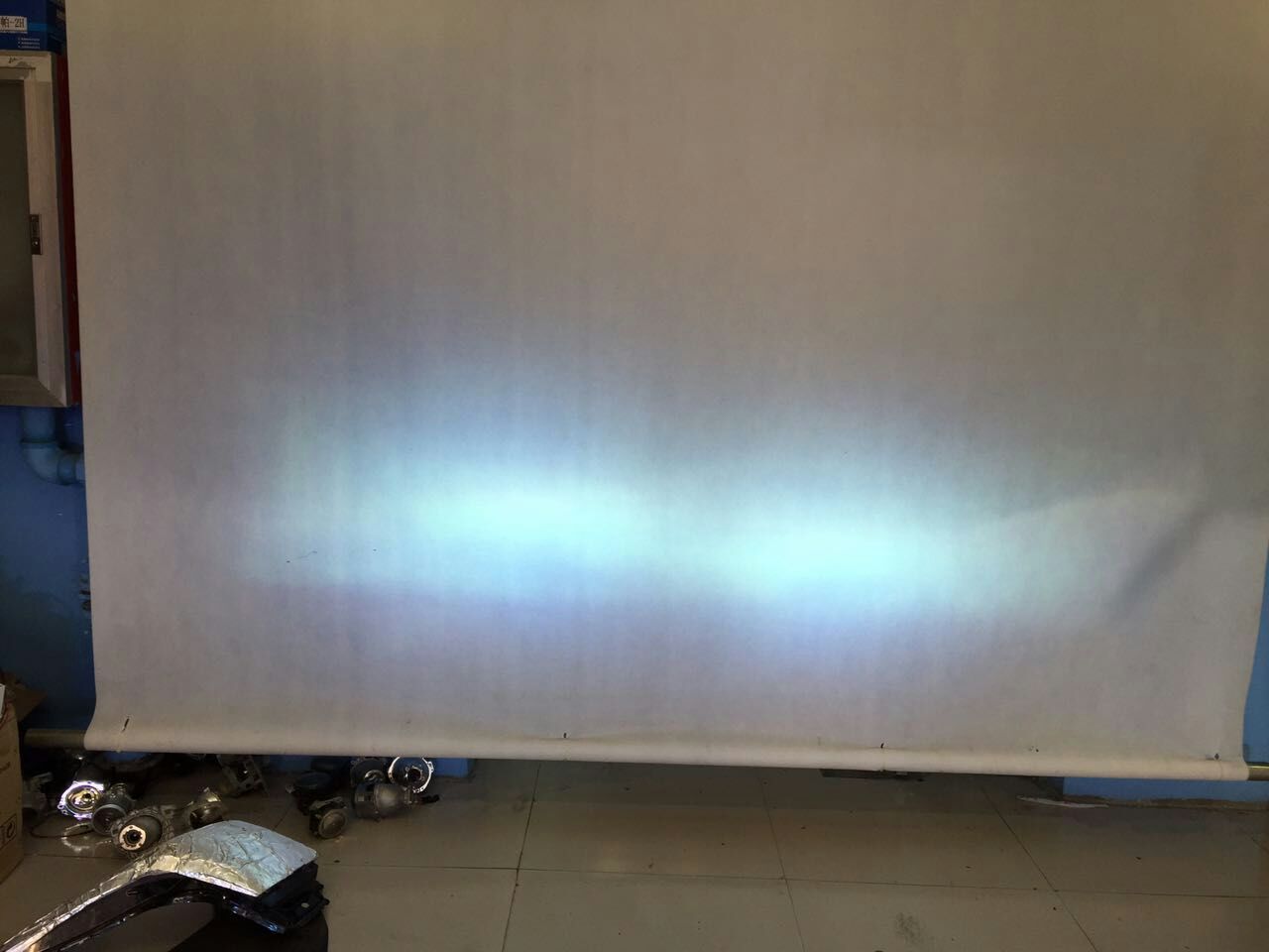 吉利帝豪ec718灯光调整图,帝豪ec718汽车大灯近灯怎么调高度