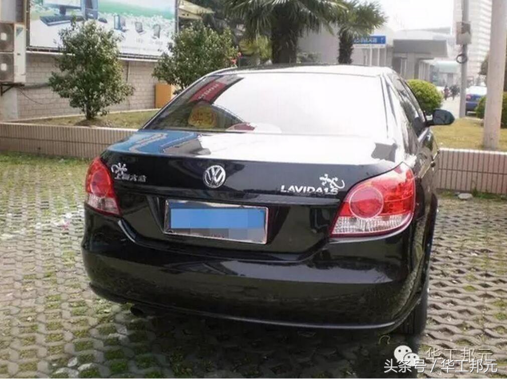 车子上的小壁虎有什么作用,汽车为啥贴个小壁虎