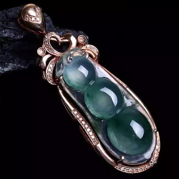 网购翡翠有哪些优缺点？又需要注意什么？