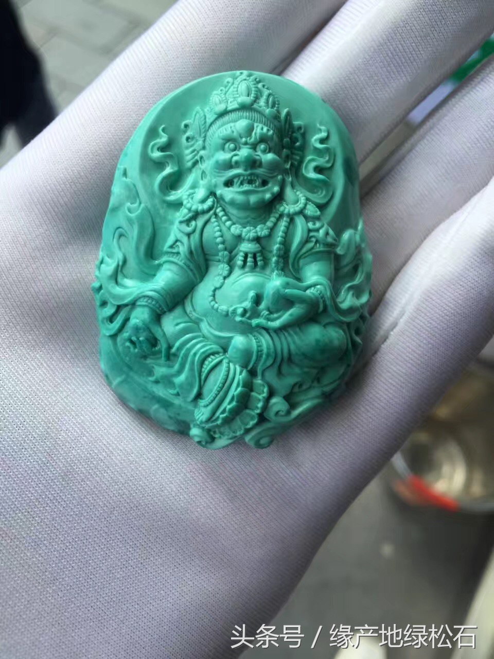 如何鉴别绿松石原矿的真假,吉尔森合成绿松石怎么鉴别