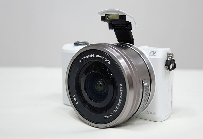 微单选索尼还是富士,微单和单反谁性价比高一点