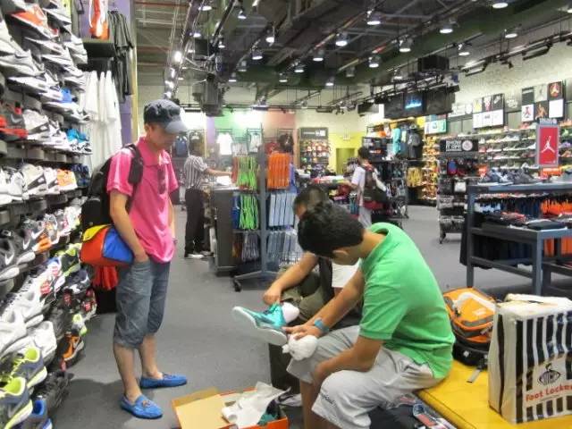 很穷穿nike会被说吗,以后会没有人穿nike吗