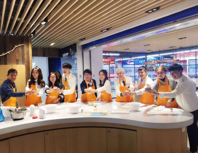 “*光脱**取暖狂欢趴”第二日四城市人气大比拼，到底谁最“狠”？