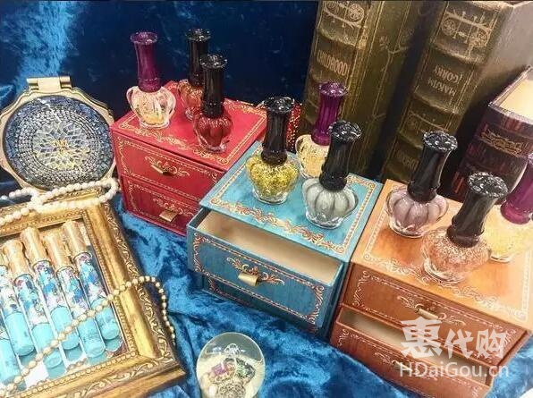 今年圣诞限定彩妆怎么样,圣诞限定国产彩妆品牌