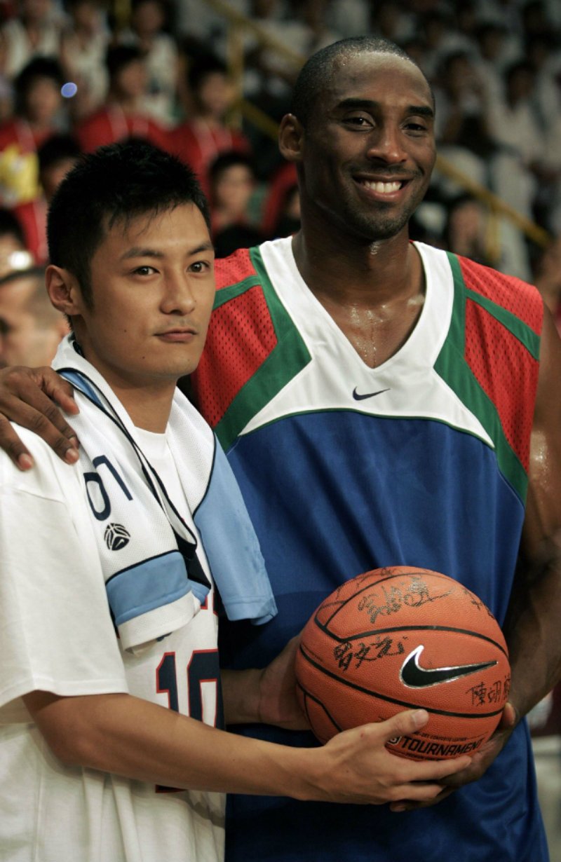 不要只会盲从!跟上余文乐的品味前,先花「5」分钟了解他吧!