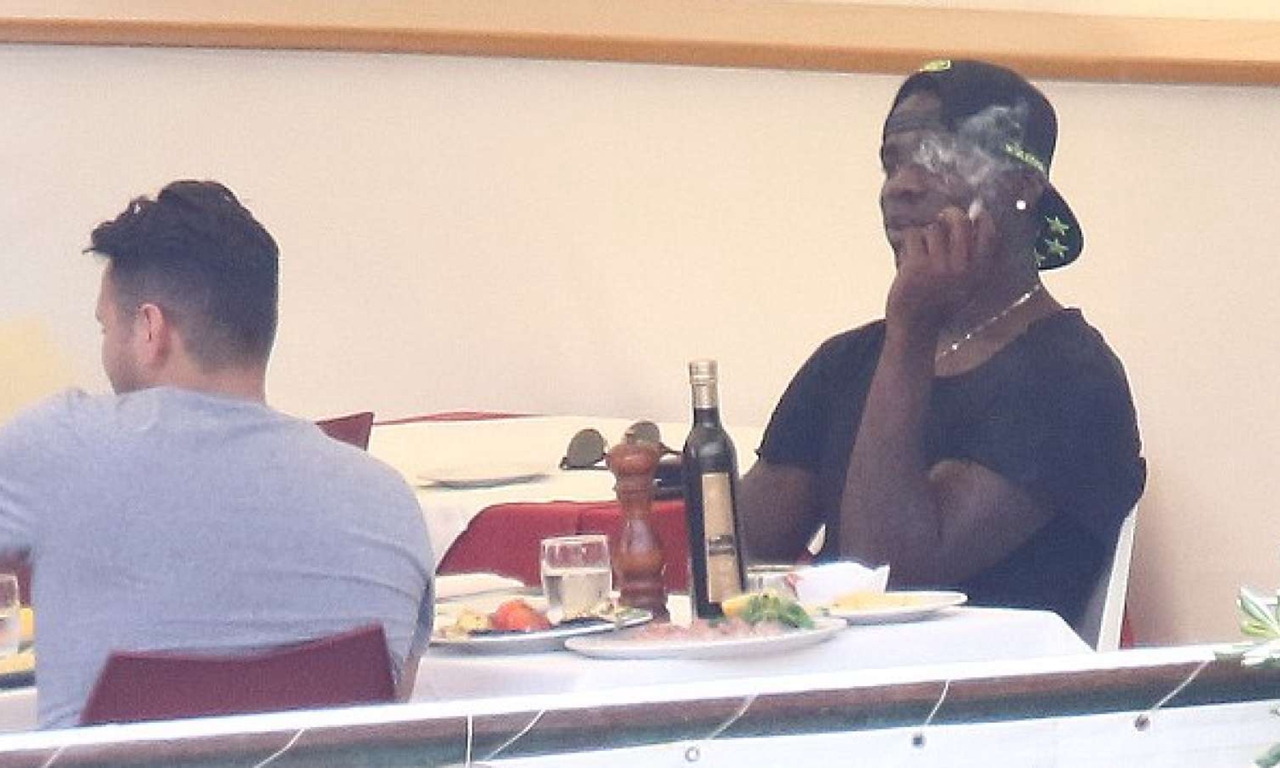 盘点足坛的十大神操作,足坛烟枪