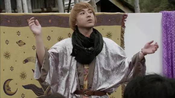 追这剧的都得了什么病，不看就直接给五颗星