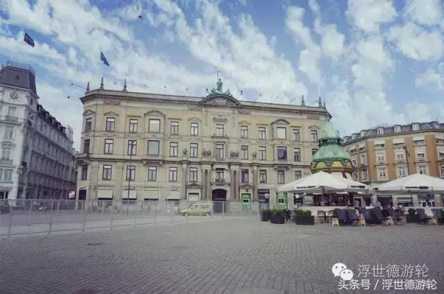 丹麦比隆-童趣充实生活，积木构筑小城！