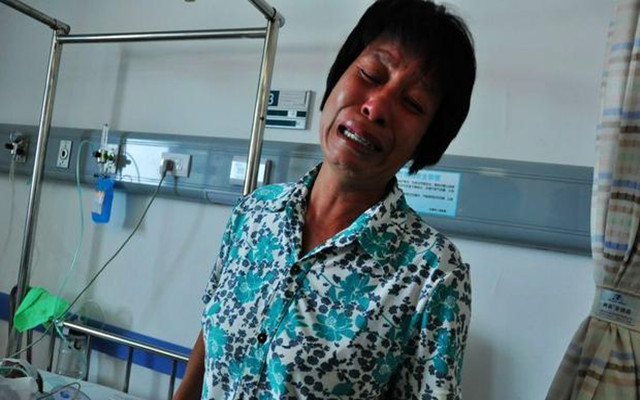 两月的孩子突然呕奶严重,孩子呕奶是怎么回事