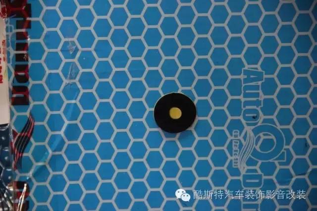 福克斯汽车隔音,福克斯车门隔音棉和止震板