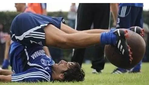 科普实心球到底怎么练?鲁能只是初始阶段,看劳尔的表情读懂一切