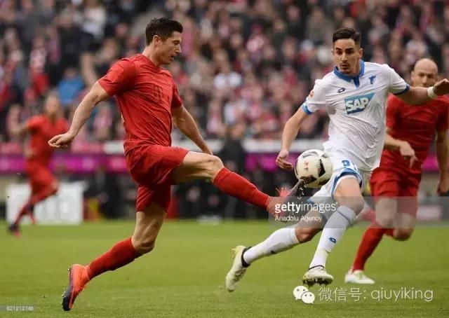 拜仁红蓝白三色,拜仁震撼瞬间