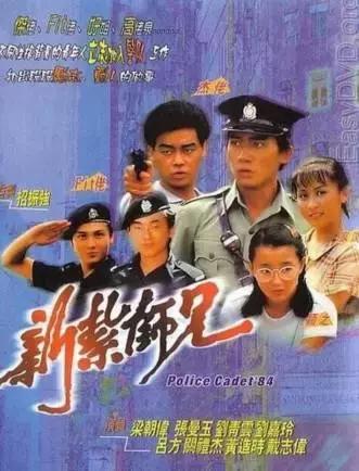 网友说,他的眼神无法以言语来形容