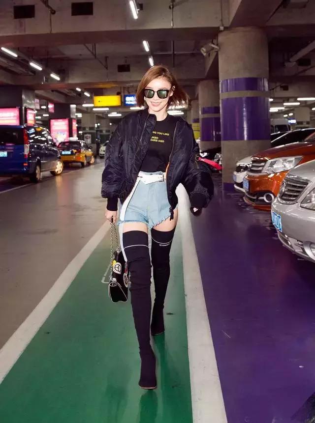 oversize卫衣怎么穿好看,oversize卫衣穿什么裤子