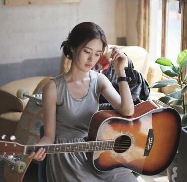 好看到爆的扎头发,减龄长头发怎么扎头发好看又简单