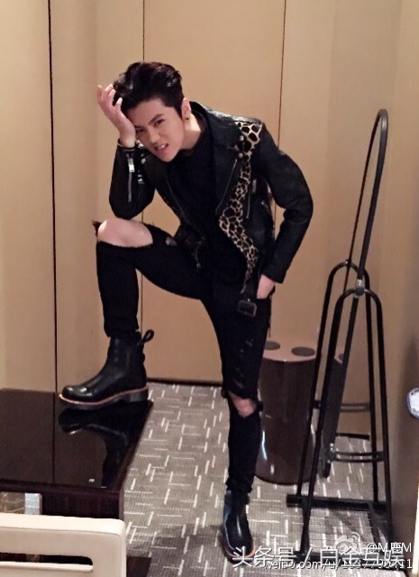 鹿晗穿破洞裤,鹿晗穿秋裤完整版