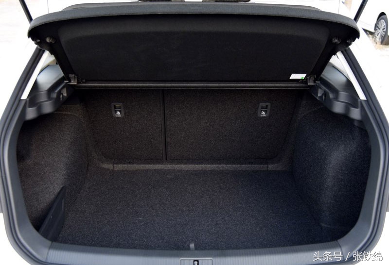 宝来全景天窗是哪款,2023款宝来有全景天窗吗