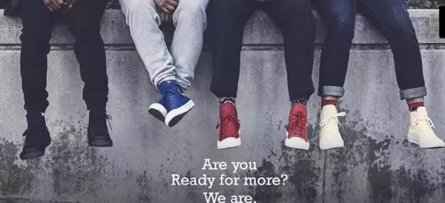 白色帆布鞋太难洗了,帆布鞋没什么脏就不要洗