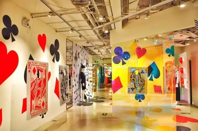 探店衣服咖啡店,探店时装店