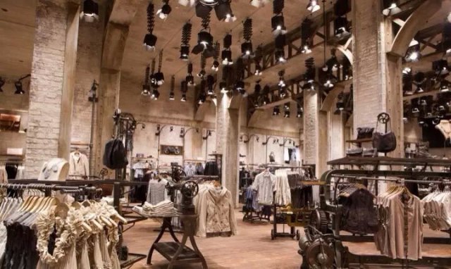 大牌也不靠谱|Zara被告老鼠被缝进新衣!