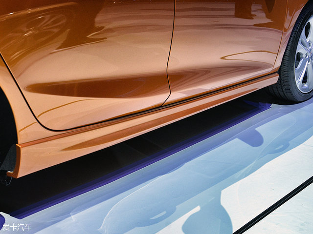 14款科鲁兹两厢掀背测评,2014款雪佛兰科鲁兹两厢1.6l改装