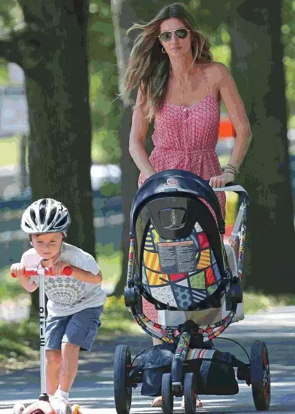 明星宝宝用什么推车,明星宝宝都用什么婴儿推车