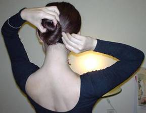 简单好看的盘头发方法,短发盘头发视频简单又漂亮