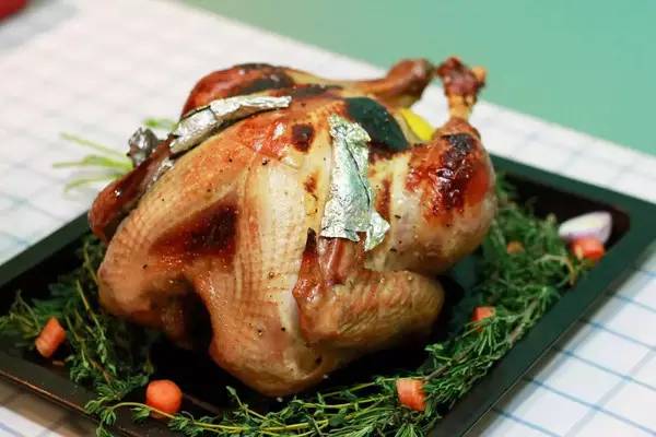 泰国旅游最出名的岛屿,泰国旅游哪个岛好玩又便宜