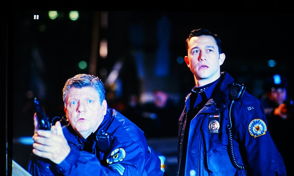 投影机对比度和亮度调多少合适,客厅投影仪对比度和亮度多少合适