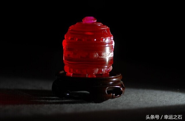 缅甸红宝石是什么 (缅甸红宝石有什么好处)