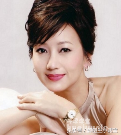 如何像赵雅芝一样优雅的变老,远离更年期
