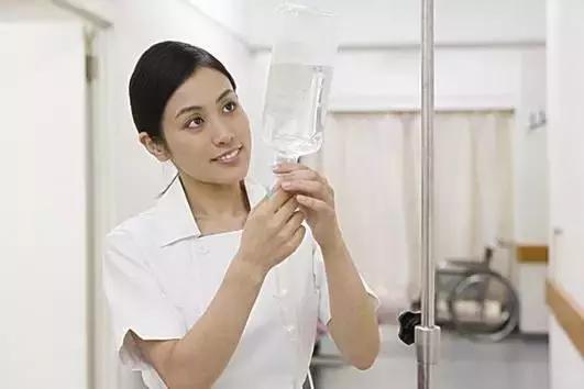 从怀孕吐到生会不会营养不良,从怀孕吐到小孩出生