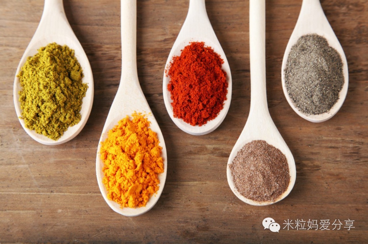 你家宝宝吃多少奶,你家宝宝吃多少辅食