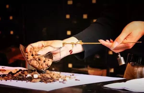 经常嗳气拉肚子怎么回事,经常肚子疼拉肚子怎么回事