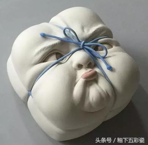 从警察转变成一个军人,成为表情包的创作者需要什么