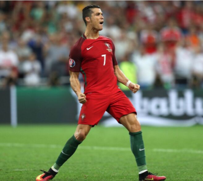 瓜帅无锋战术或拯救阿根廷阿奎罗有望取代梅西